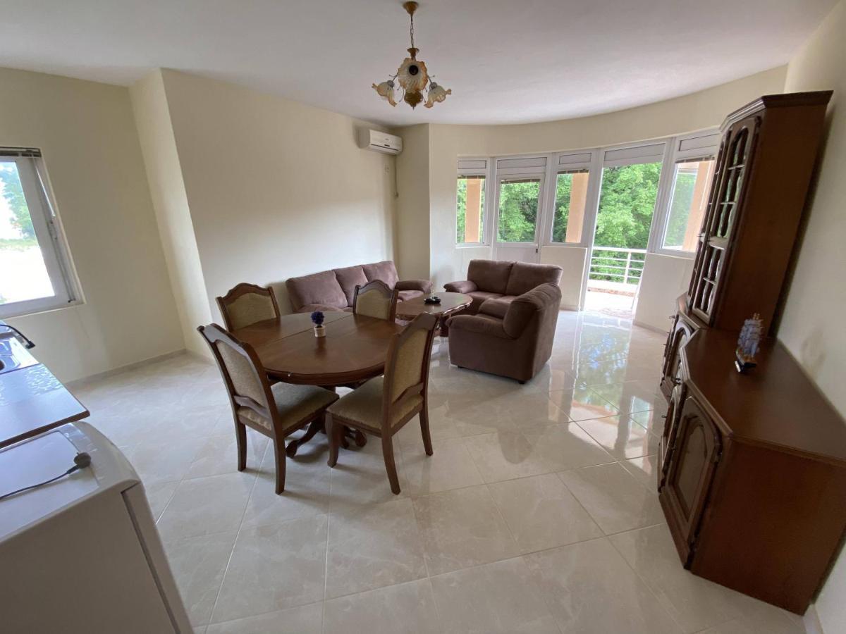 Guest House Koliqi - Hotel & Apartments Ούλτσιν Εξωτερικό φωτογραφία