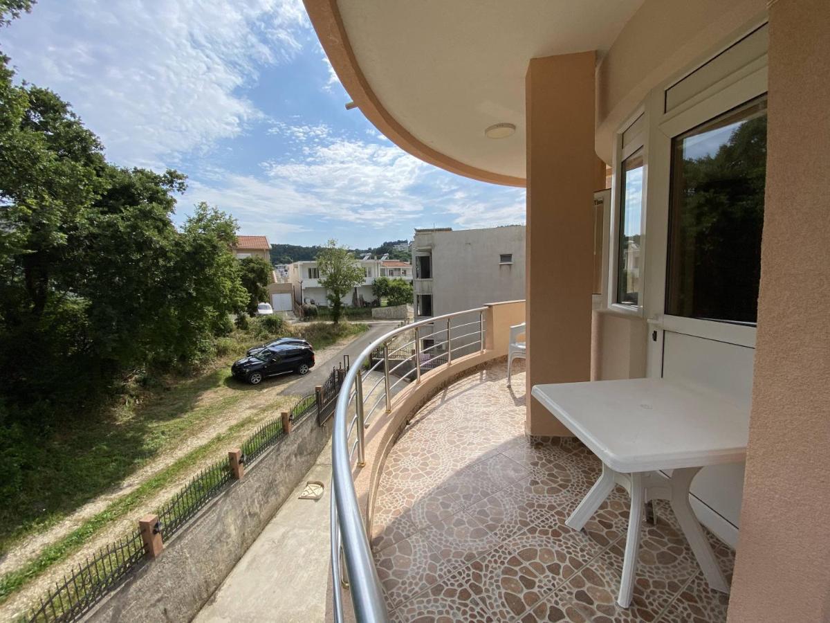 Guest House Koliqi - Hotel & Apartments Ούλτσιν Εξωτερικό φωτογραφία