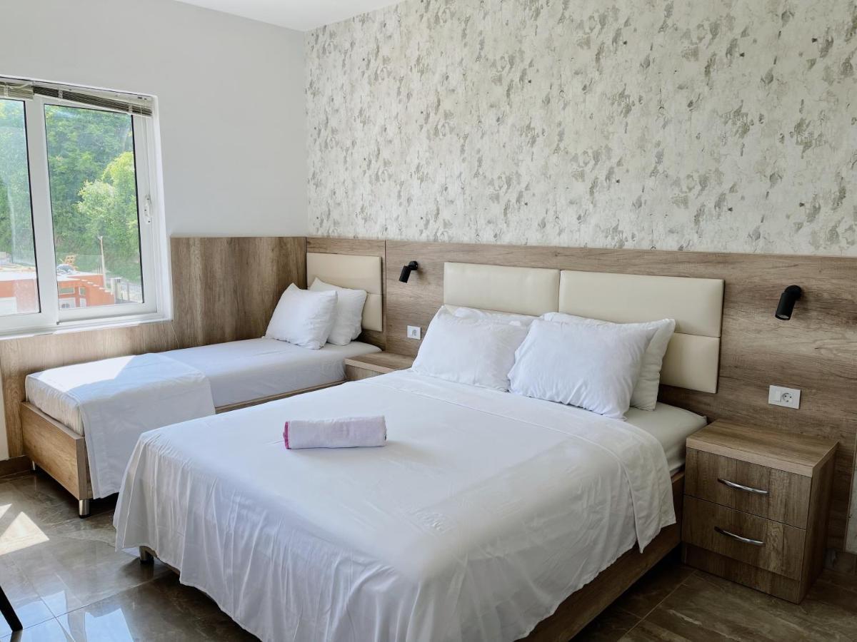 Guest House Koliqi - Hotel & Apartments Ούλτσιν Εξωτερικό φωτογραφία