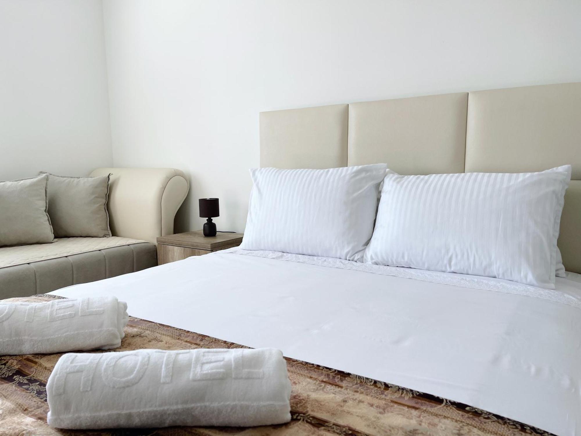 Guest House Koliqi - Hotel & Apartments Ούλτσιν Εξωτερικό φωτογραφία