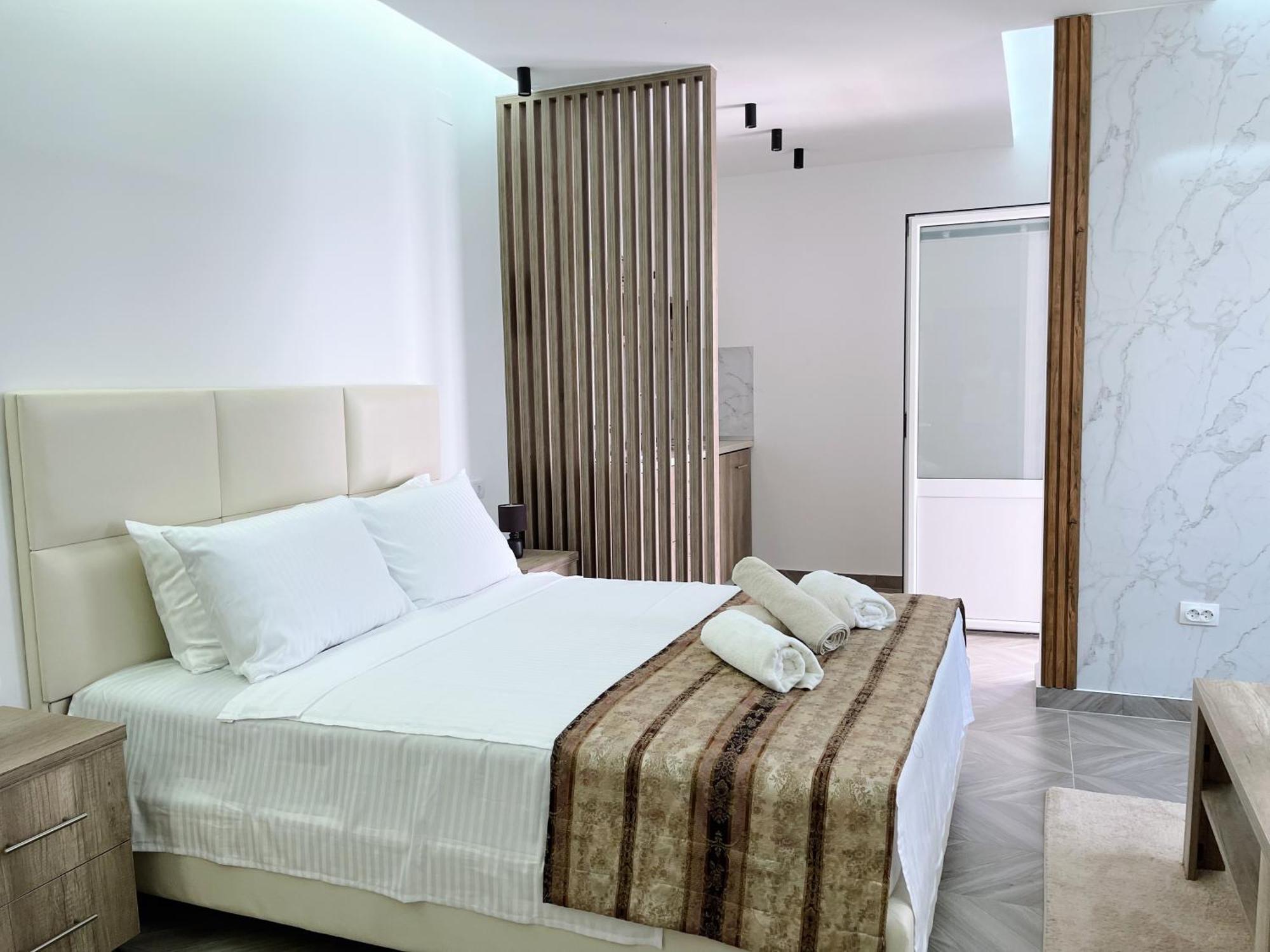 Guest House Koliqi - Hotel & Apartments Ούλτσιν Εξωτερικό φωτογραφία