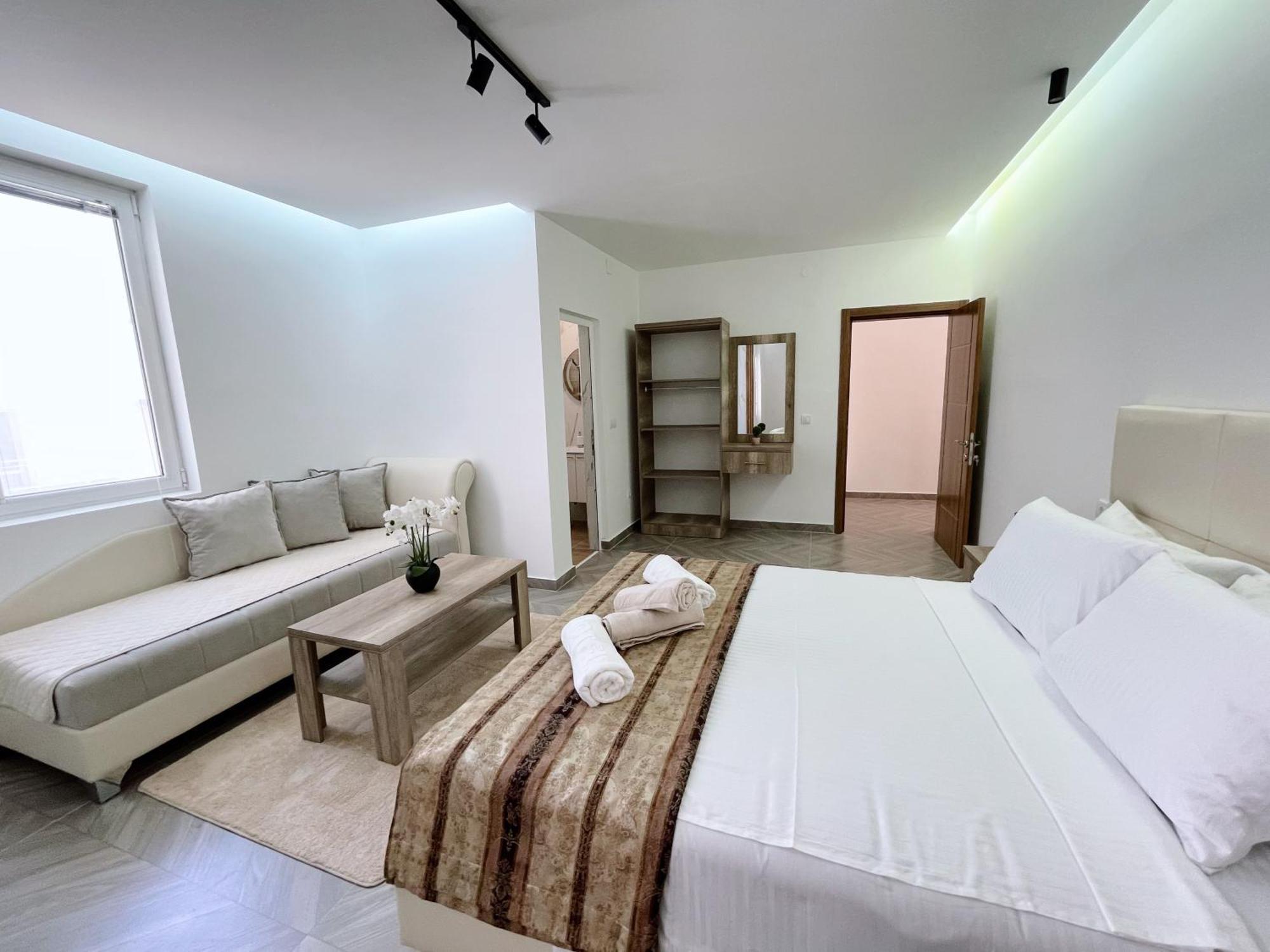 Guest House Koliqi - Hotel & Apartments Ούλτσιν Εξωτερικό φωτογραφία