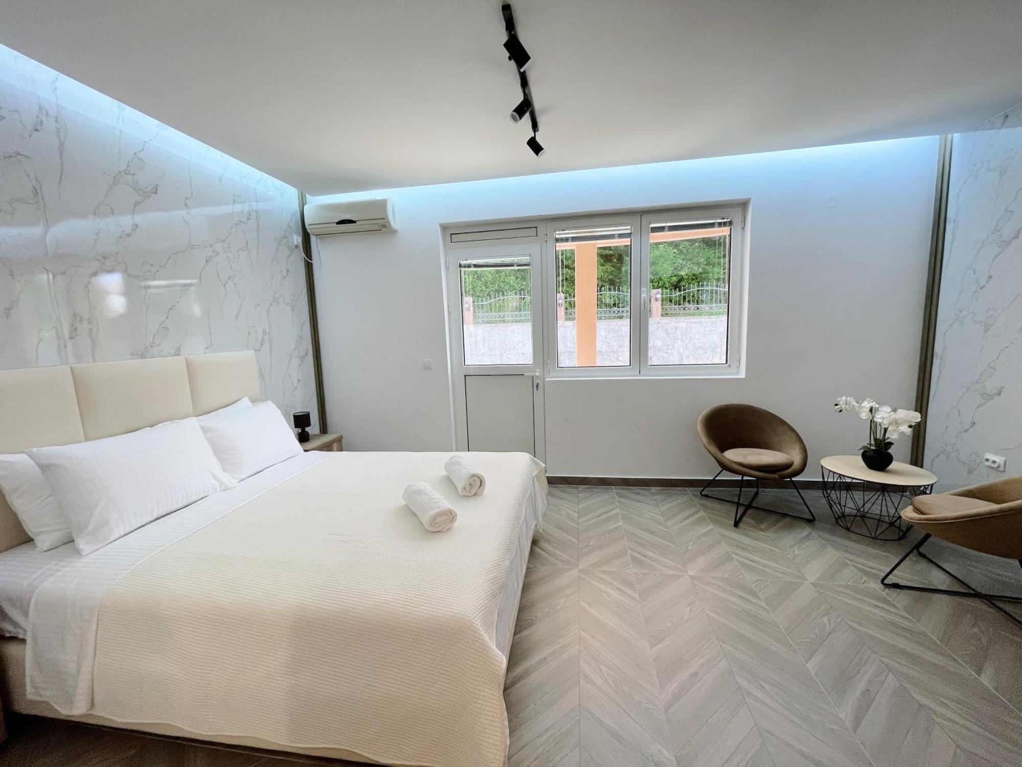 Guest House Koliqi - Hotel & Apartments Ούλτσιν Εξωτερικό φωτογραφία